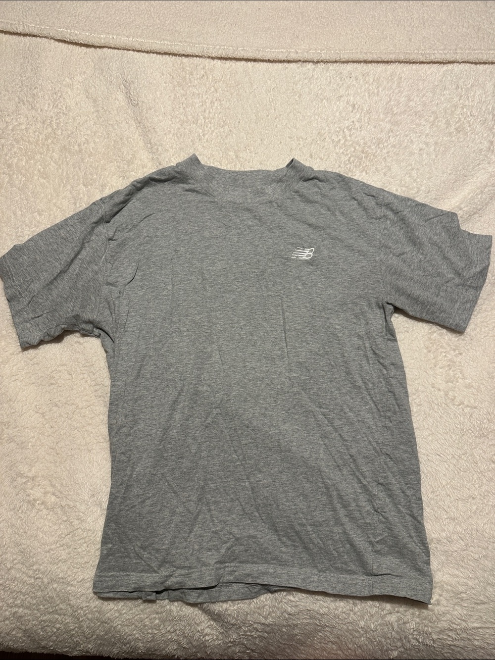 New Balance Men’s Heather Gray Short Sleeve Tee